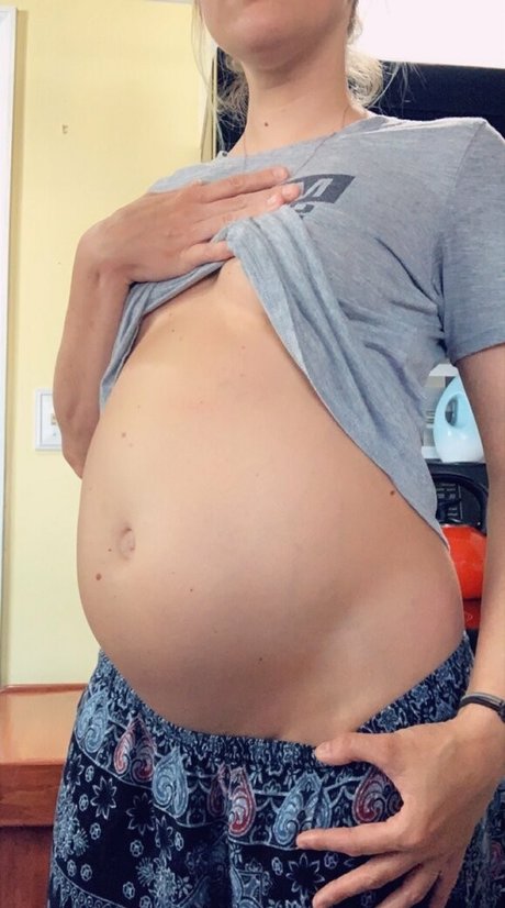 黒人フェムボーイOnlyFans 無料ヌード 写真