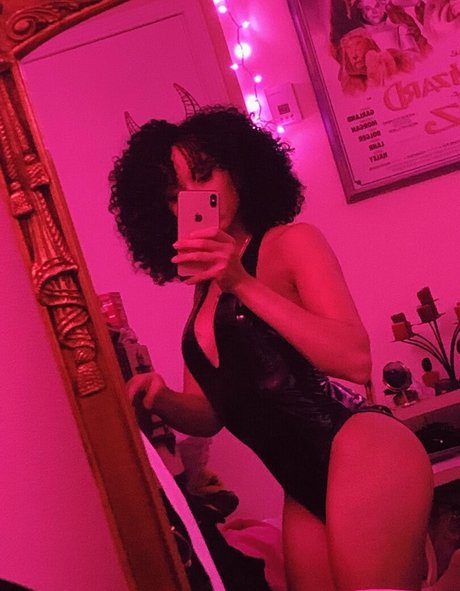 コメディアンのOnlyFans ポルノ 写真