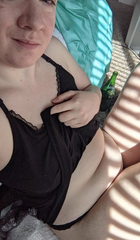 wednesdayeve ポルノスター パーフェクト 写真