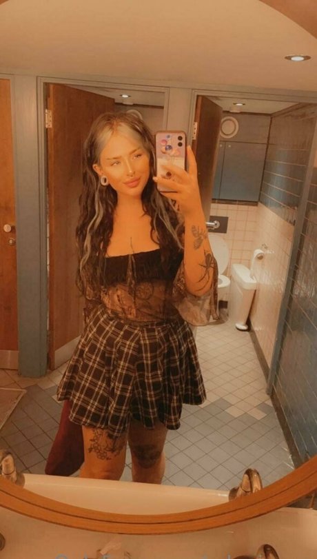 edenivyxo 完璧な女優 画像