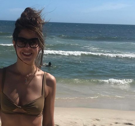 Mariana Santos 完璧なモデル ギャラリー