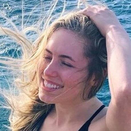 Nicki Taylor 最高のスター アーカイブ