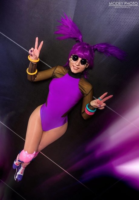 Ann Shakhovskaya エロティックなポルノスター 写真