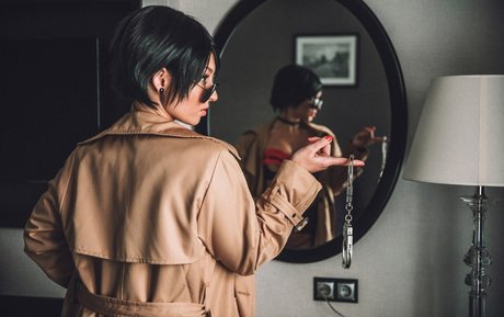 Ann Shakhovskaya ポルノスター アート 写真