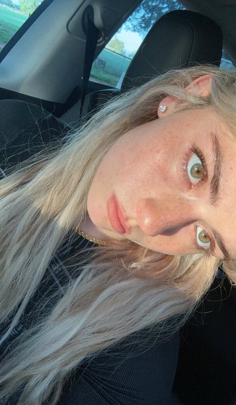 巨乳 射精 OnlyFans ポルノグラフィック 写真