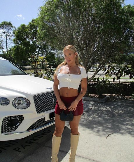 ニューハーフ ドミナトリックス OnlyFans xxx 画像