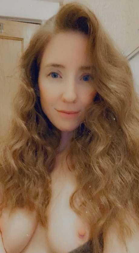 自然なお尻OnlyFans ポルノ 写真