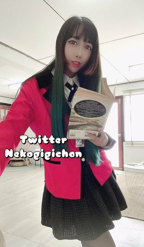 アジアンシャワー OnlyFans ホットヌード 画像