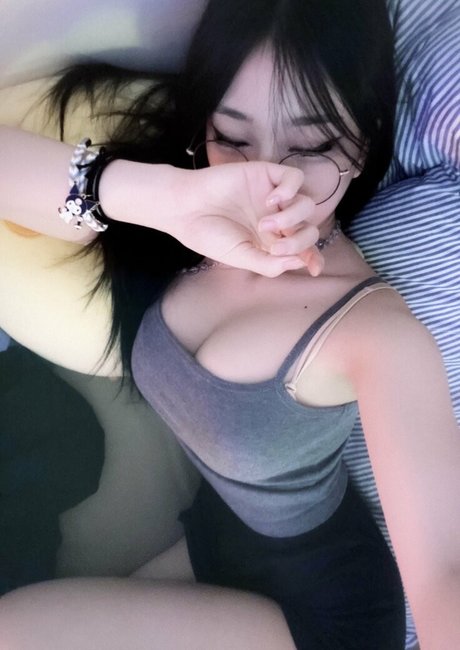 yurasweb 完璧なスター ギャラリー