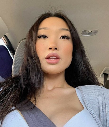 ニューハーフ POV OnlyFans xxx 写真