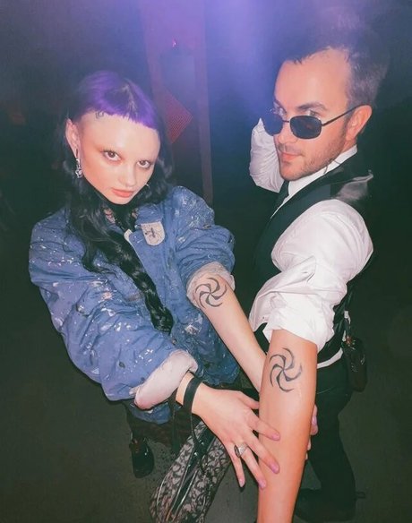 異人種間OnlyFans xxx ギャラリー