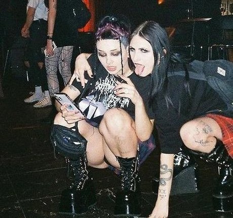 アジアの女の子限定ファン セクシーヌード 写真