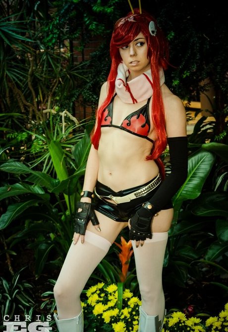 Uncanny Megan 裸の女優 画像