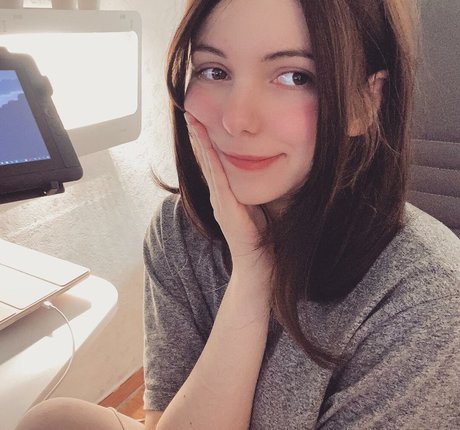 Kittew 完璧なモデル 写真