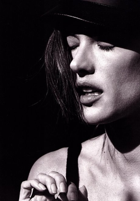 大きな黒いお尻のOnlyFans 美しい 画像