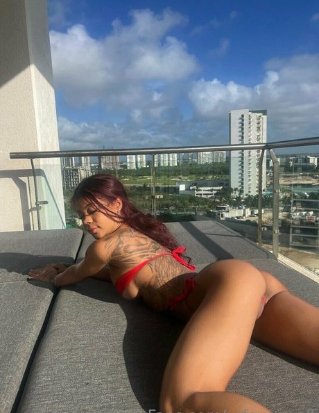 ハンズオンリーファン 無料裸 写真