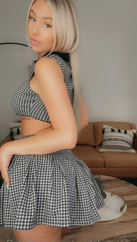 黒檀の小人OnlyFans アートxxx 写真