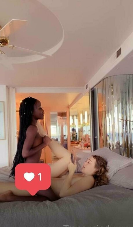 フランスのアナルOnlyFans パーフェクト アーカイブ