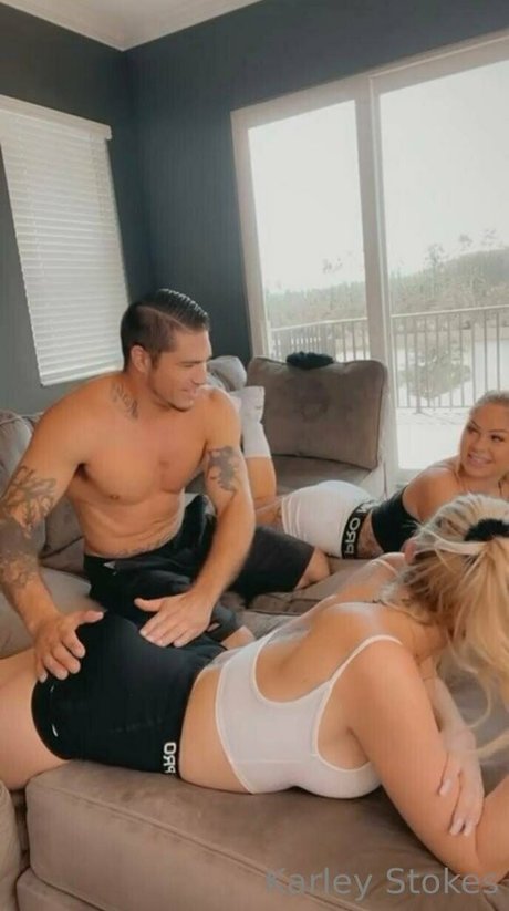 大きな黒いお尻のOnlyFans ポルノ ギャラリー