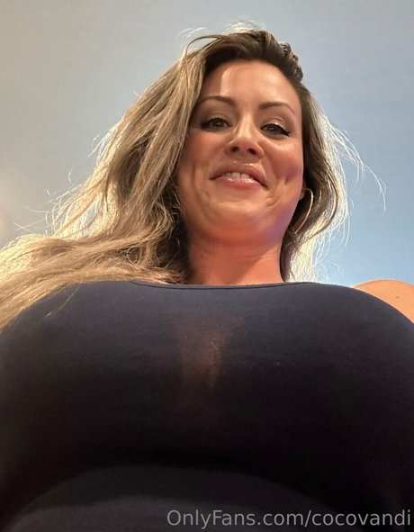 cocovandi ホットモデル 画像