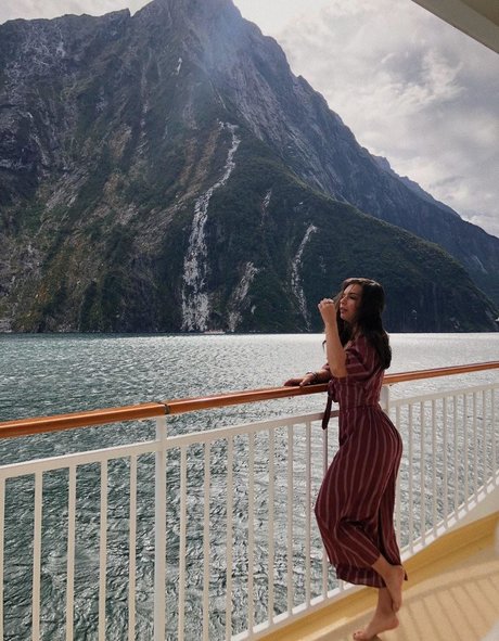 Isabella Gomez 素敵な女優 写真