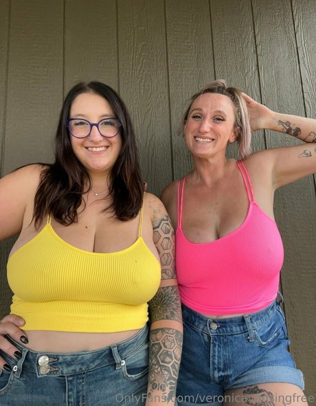 母乳オンリーファン 無料セックス 写真