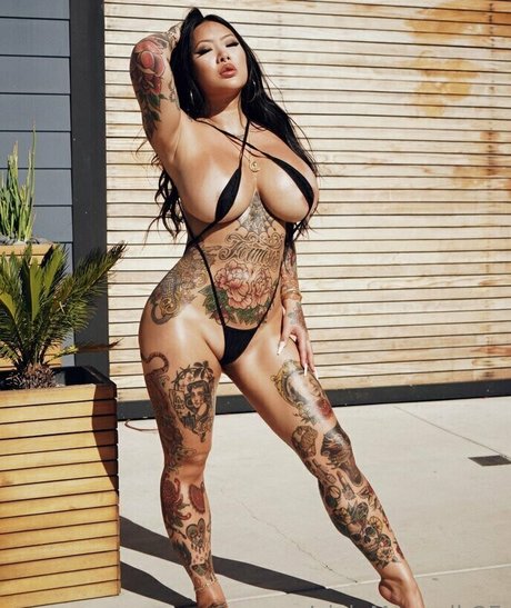 かわいい赤毛のOnlyFans 無料裸 写真