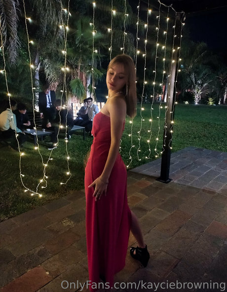 ゴスアジアンOnlyFans セクシーヌード 写真