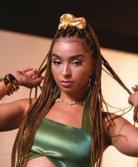 熟女ファックOnlyFans ホットセクシー 写真