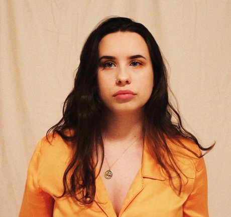 金髪の小柄なOnlyFans アダルト ギャラリー