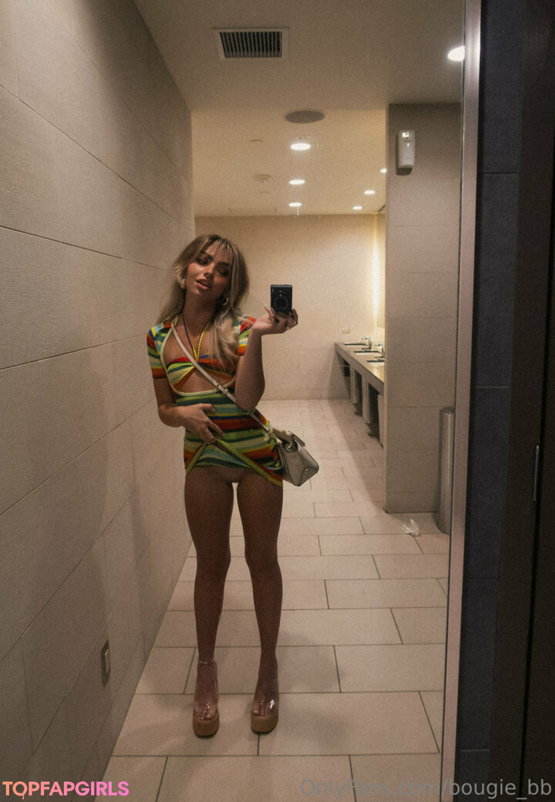 Brie Belle ポルノスター 可愛い ギャラリー