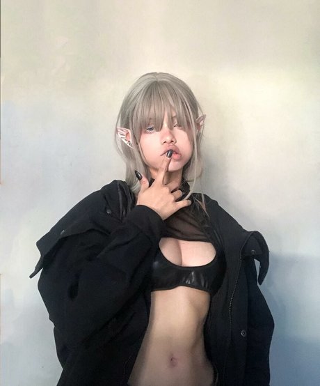 Vamp car アダルトモデル 画像