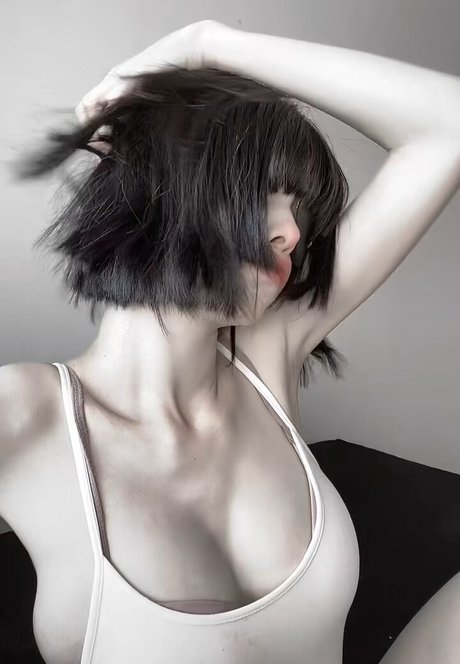 Vamp car 裸のモデル 画像