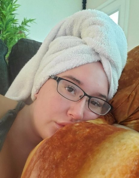 デカ尻ジーンズ OnlyFans ヌード ギャラリー