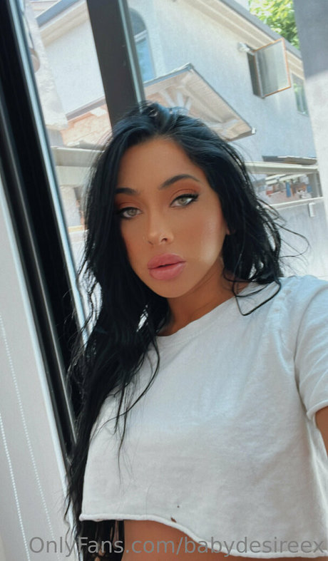 Babydesireex 完璧な女優 画像