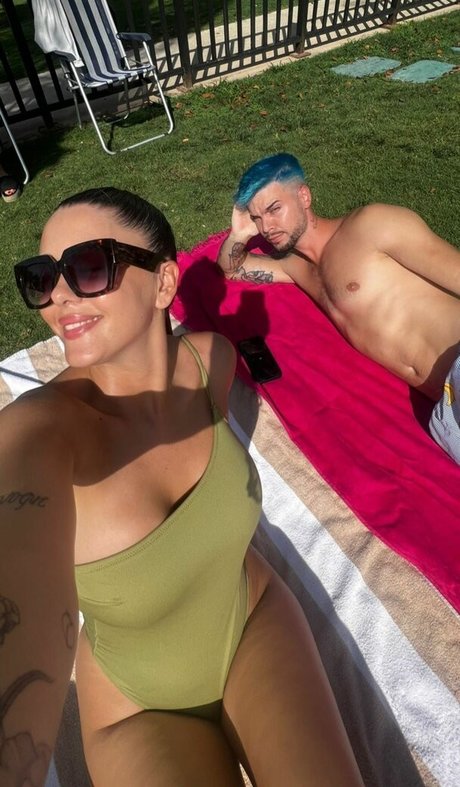 コスプレファックOnlyFans パーフェクト 写真