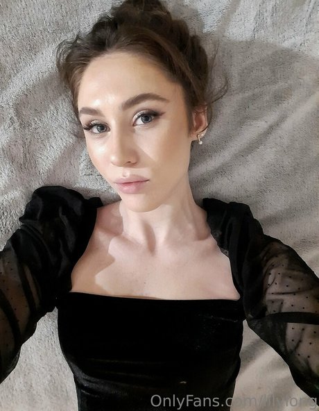 lilylong セクシーモデル 写真