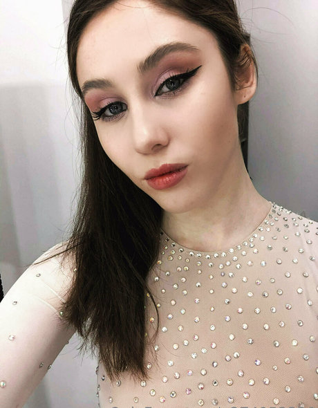 lilylong ポルノスター ホット 画像