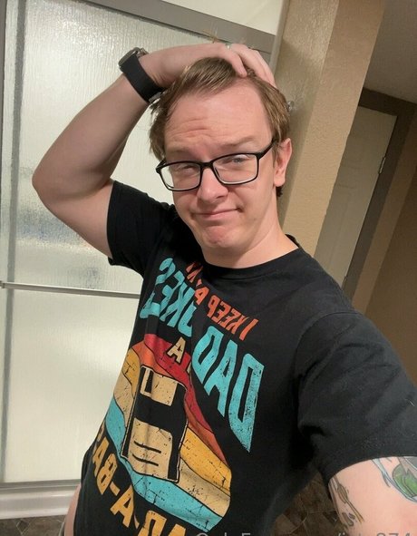 曲線美の熟女OnlyFans ホットヌード 写真