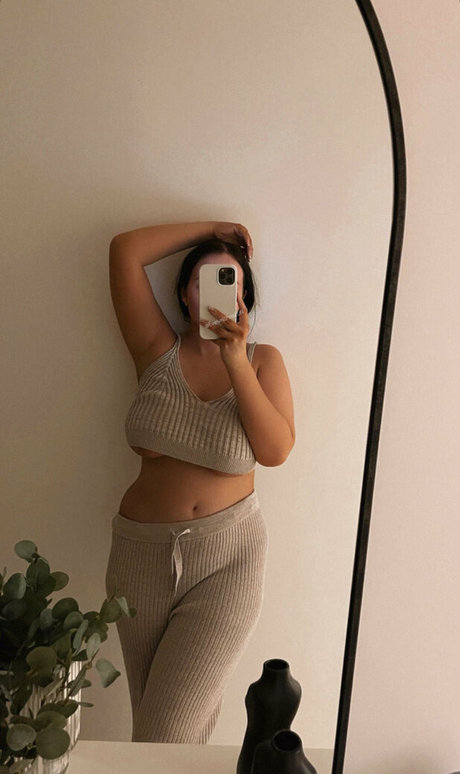 Evelynwhite HDモデル 画像