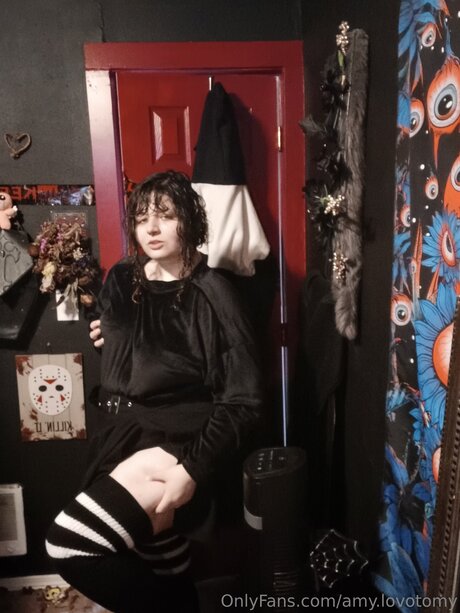 amy lovotomy セクシーモデル 画像