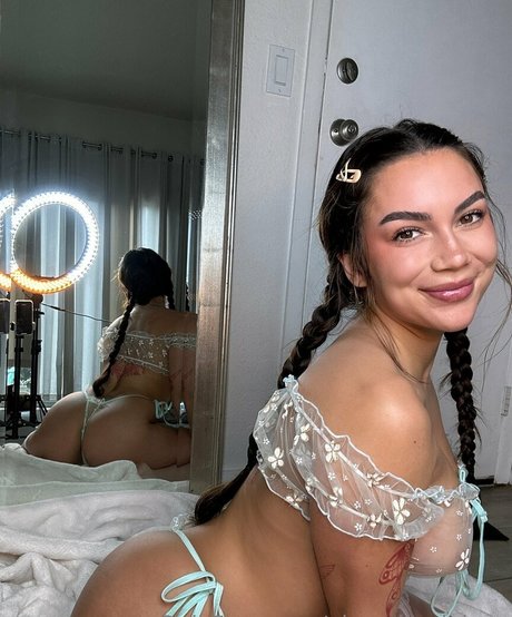 最もホットなヌードOnlyFans 裸 画像