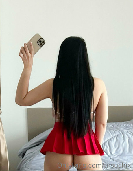 黒檀の小人OnlyFans セクシーヌード 写真