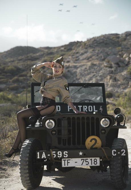 アジアの女の子限定ファン 美しいポルノ 写真