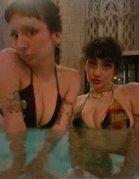 異人種間OnlyFans ポルノ 写真