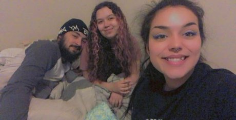 ゴスアジアンOnlyFans ホットセクシー 写真