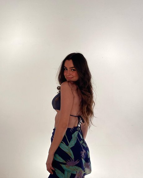 Monika Mancini ポルノスター セックス ギャラリー