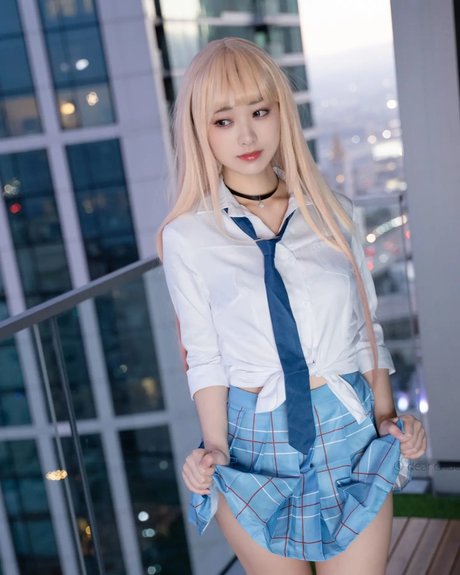 ニューハーフ 熟女 OnlyFans エロチック 写真