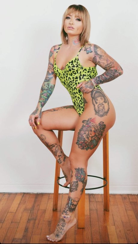 Vany Vicious 素敵なモデル 写真