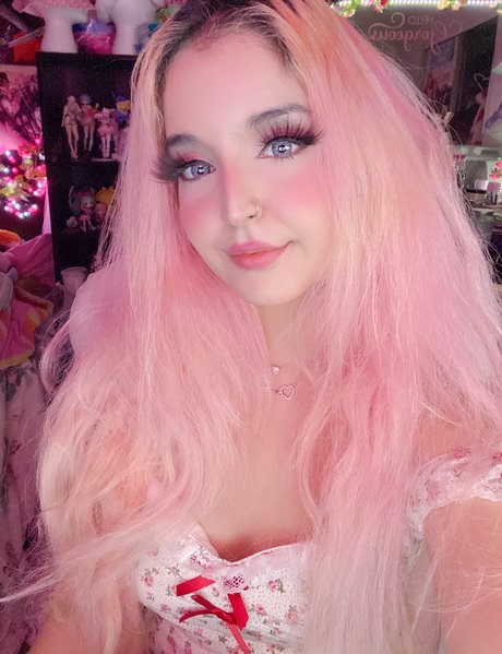 Kutie Kitten 無料スター 写真